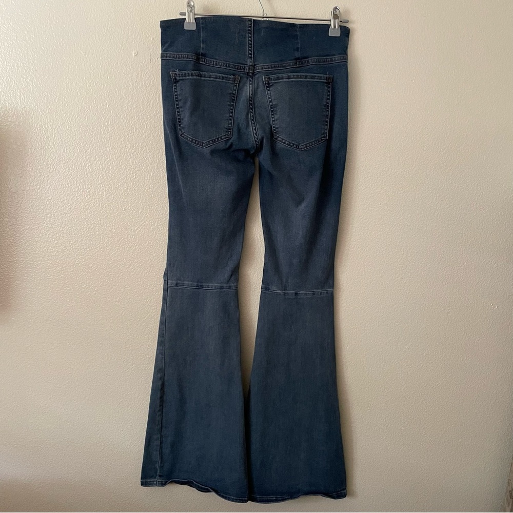 Free People Penny Flare Bell Bottom Pull On Jeans 27 - Picture 7 of 12